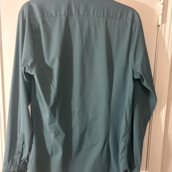 Express Performance Collared Button Down Teal Blue Long Sleeve size medium. - Picture 3 of 6